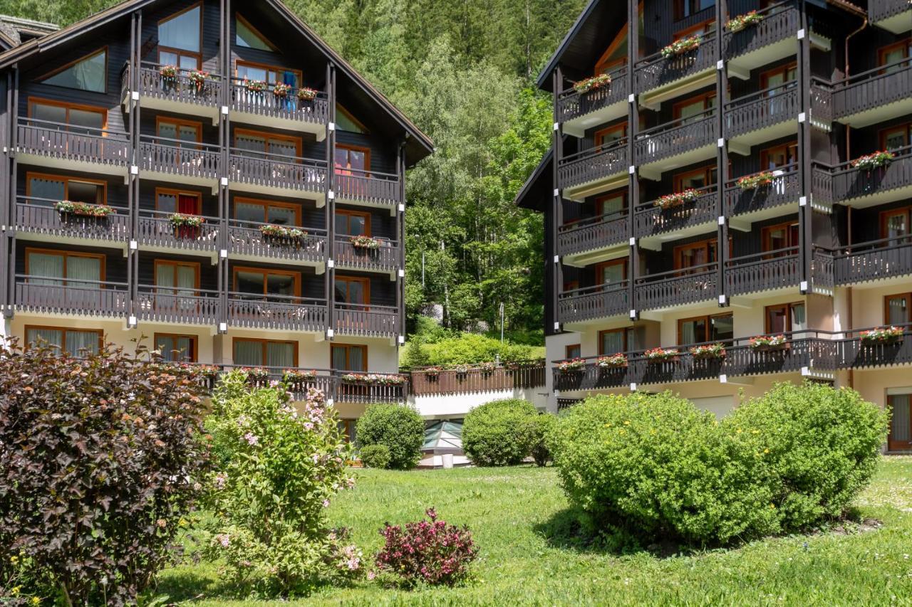 Les Balcons Du Savoy Aparthotel Chamonix Exterior photo